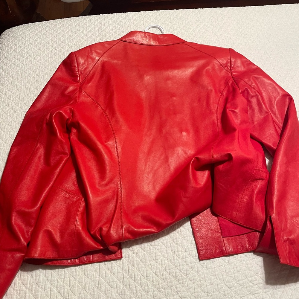 jackets - Picture 2 of 3